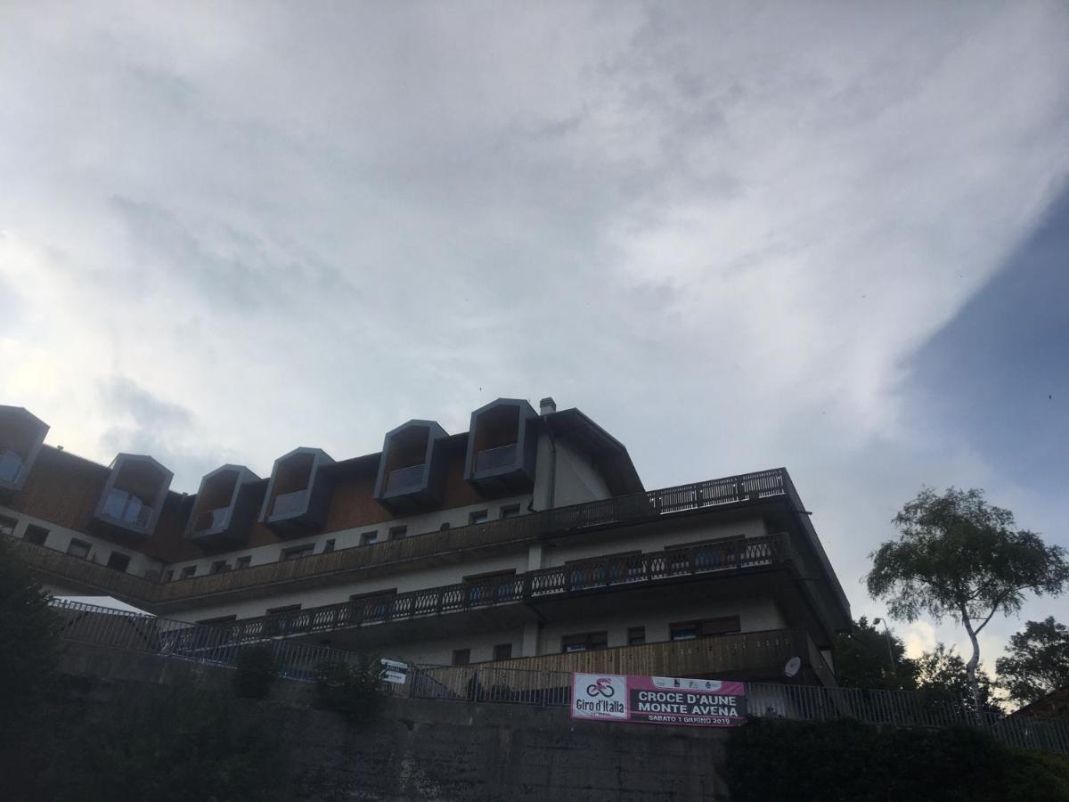 Albergo Croce D'Aune Pedavena Exteriör bild
